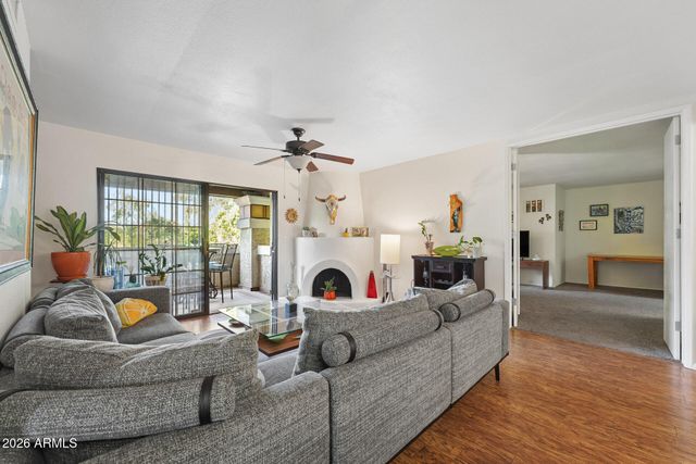 7557 N DREAMY DRAW Drive 251, Phoenix, AZ 85020