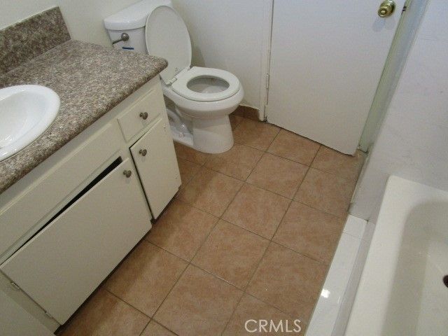 890 W El Repetto Drive E, Monterey Park, CA 91754