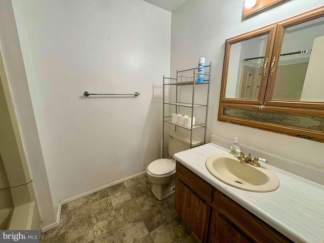 111 BURGUNDY CT, Wenonah, NJ 08090