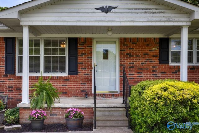 28234 Cedar Hill Road, Ardmore, AL 35739