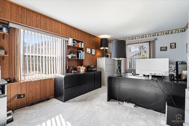 462 Mulberry Lane, Wood Dale, IL 60191