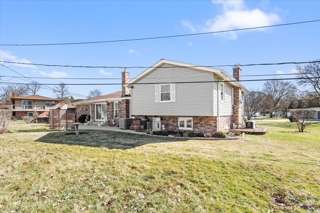 462 Mulberry Lane, Wood Dale, IL 60191