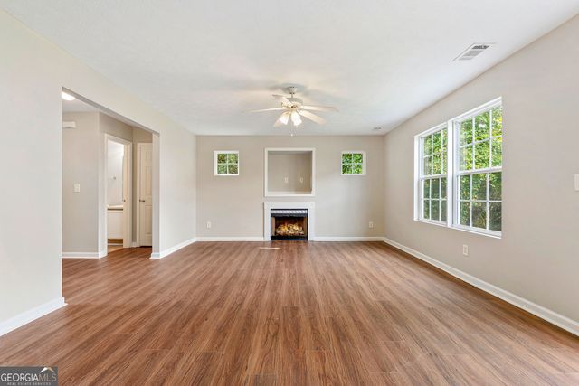 10953 Station Drive, Hampton, GA 30228