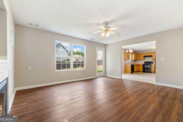 10953 Station Drive, Hampton, GA 30228