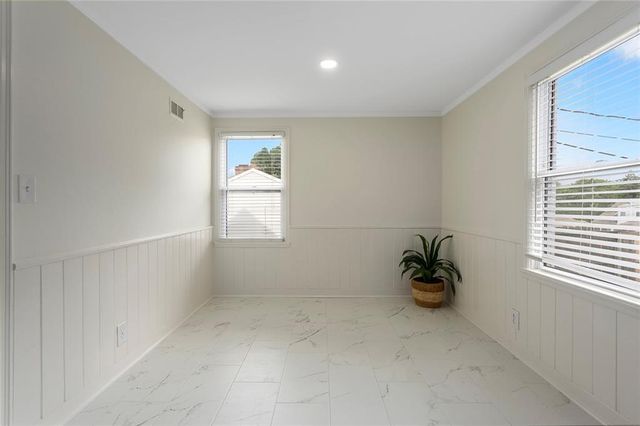 3316 W 75th Street, Prairie Village, KS 66208