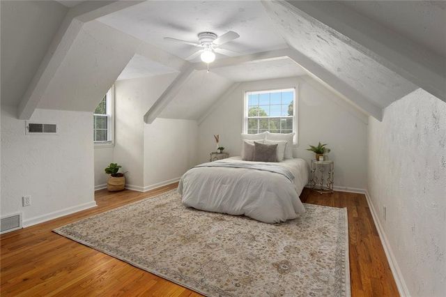 3316 W 75th Street, Prairie Village, KS 66208