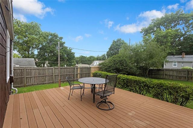 3316 W 75th Street, Prairie Village, KS 66208