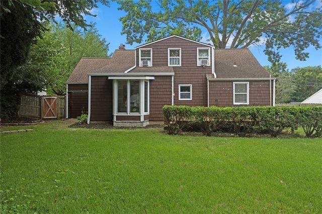 3316 W 75th Street, Prairie Village, KS 66208