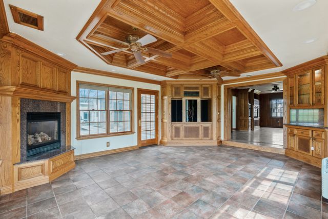 3720 44th Street, Rock Island, IL 61201