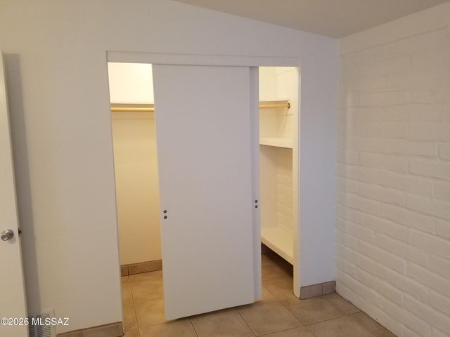 4155 E Bellevue Street, Tucson, AZ 85712