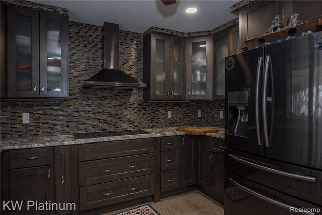 2894 Military Street, Port Huron, MI 48060