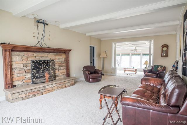 2894 Military Street, Port Huron, MI 48060