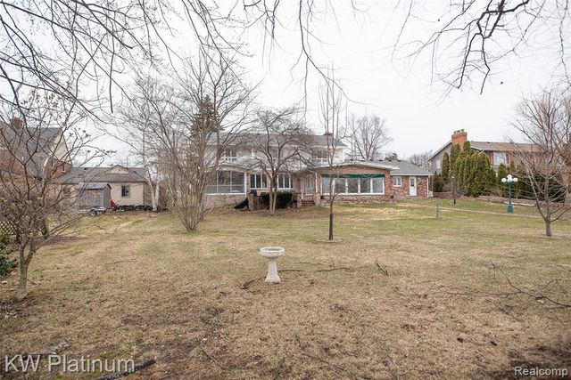 2894 Military Street, Port Huron, MI 48060