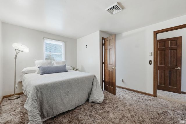 1112 S Ijams Street, Garrett, IN 46738