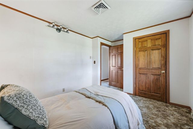 1112 S Ijams Street, Garrett, IN 46738