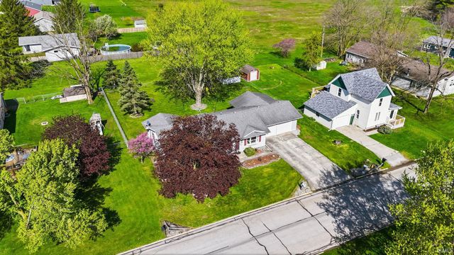 1112 S Ijams Street, Garrett, IN 46738