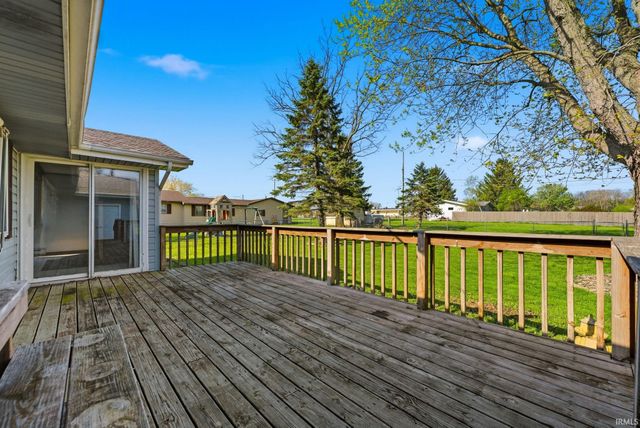 1112 S Ijams Street, Garrett, IN 46738