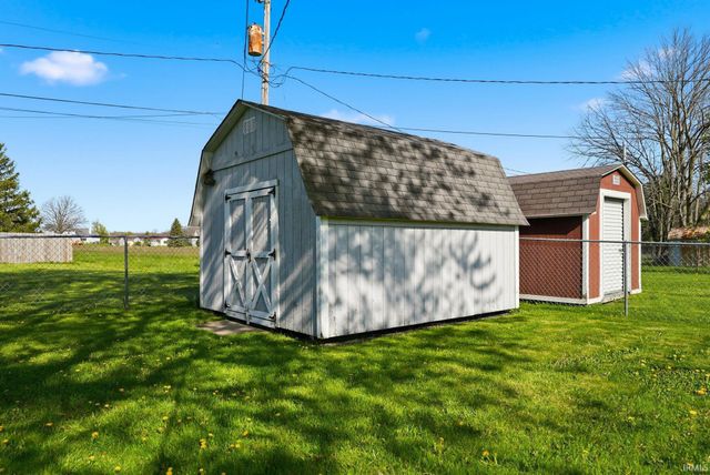 1112 S Ijams Street, Garrett, IN 46738