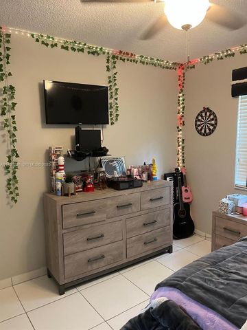 4300 NW 30th Street 141, Coconut Creek, FL 33066
