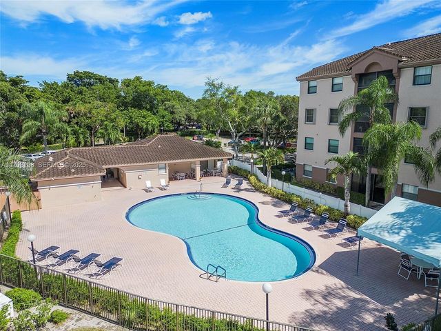 4300 NW 30th Street 141, Coconut Creek, FL 33066