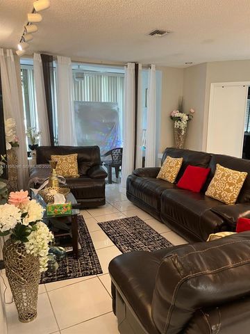 4300 NW 30th Street 141, Coconut Creek, FL 33066