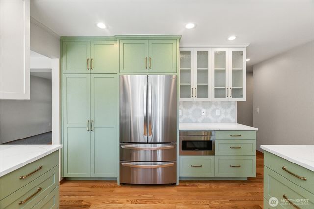1093 SE St Patrick Court, Port Orchard, WA 98367