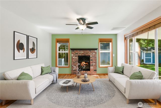 1093 SE St Patrick Court, Port Orchard, WA 98367