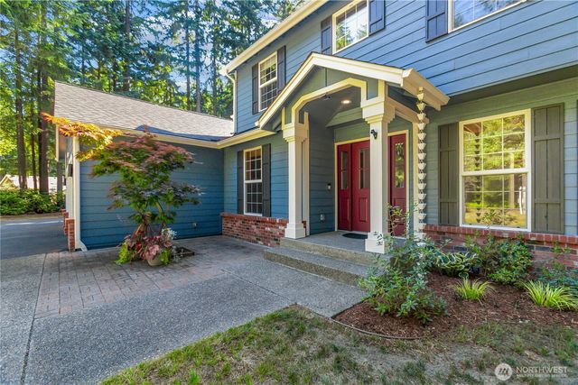 1093 SE St Patrick Court, Port Orchard, WA 98367
