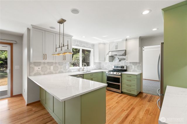 1093 SE St Patrick Court, Port Orchard, WA 98367