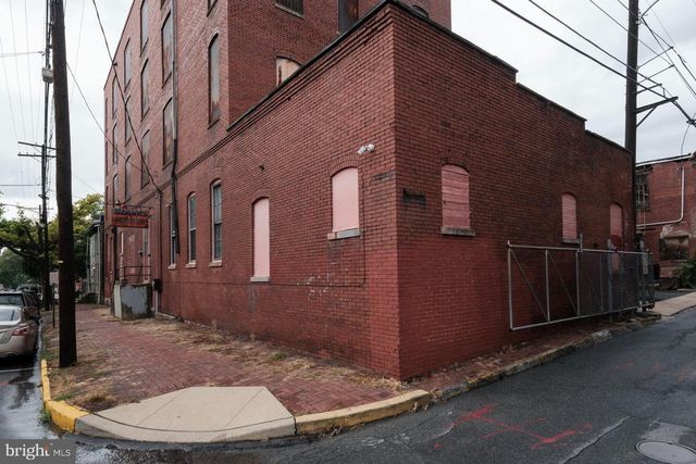 619 SPRUCE ST, Reading, PA 19602
