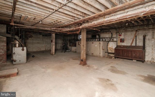 619 SPRUCE ST, Reading, PA 19602