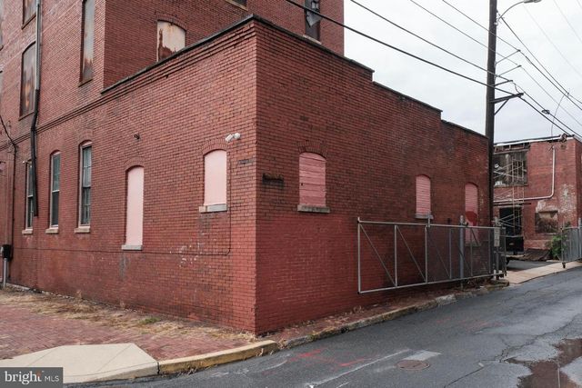 619 SPRUCE ST, Reading, PA 19602