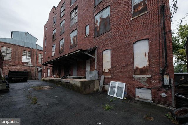 619 SPRUCE ST, Reading, PA 19602
