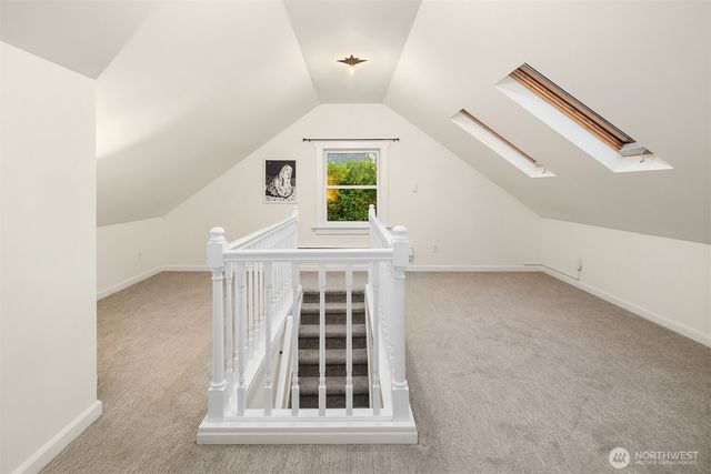 207 25th Avenue, Seattle, WA 98122