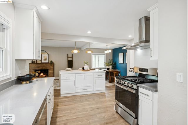 811 Lexington Ave, El Cerrito, CA 94530