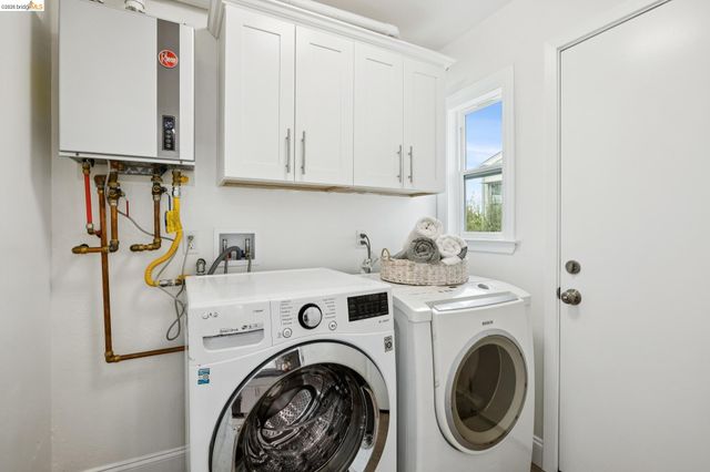811 Lexington Ave, El Cerrito, CA 94530