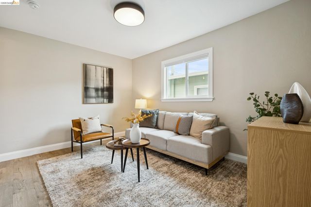 811 Lexington Ave, El Cerrito, CA 94530