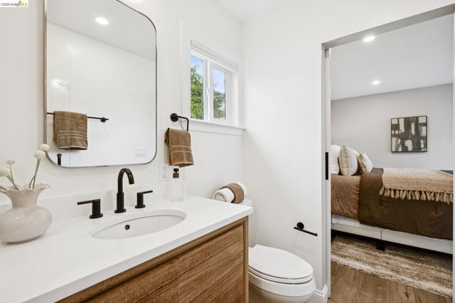 811 Lexington Ave, El Cerrito, CA 94530