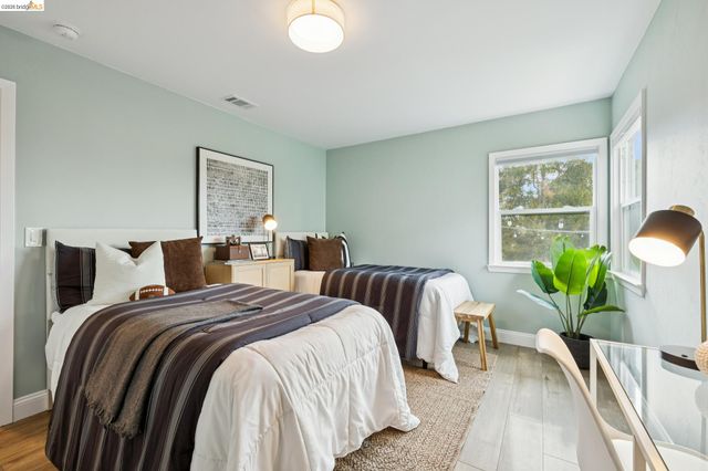 811 Lexington Ave, El Cerrito, CA 94530
