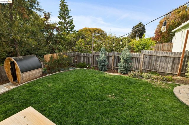 811 Lexington Ave, El Cerrito, CA 94530
