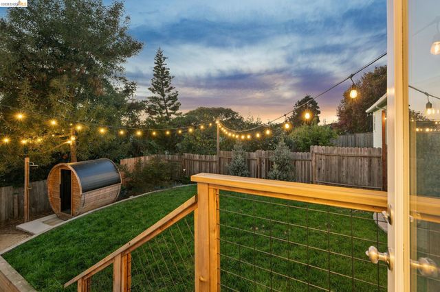 811 Lexington Ave, El Cerrito, CA 94530
