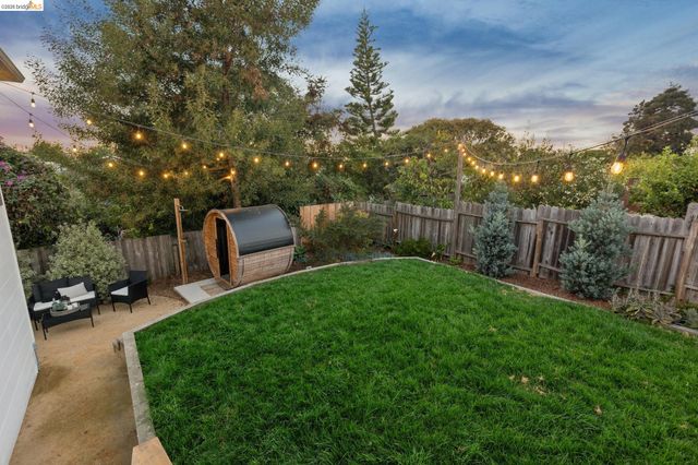 811 Lexington Ave, El Cerrito, CA 94530