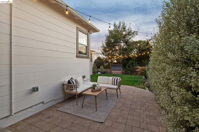 811 Lexington Ave, El Cerrito, CA 94530