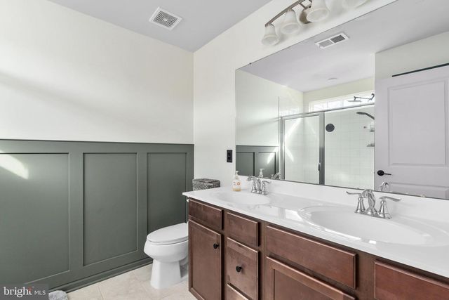 9712 CEDARMASS CIR, Fredericksburg, VA 22408