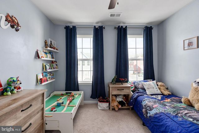 9712 CEDARMASS CIR, Fredericksburg, VA 22408