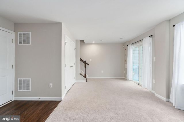 9712 CEDARMASS CIR, Fredericksburg, VA 22408