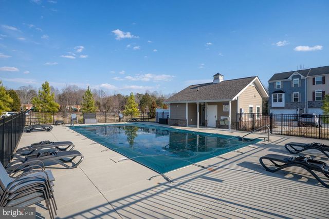 9712 CEDARMASS CIR, Fredericksburg, VA 22408