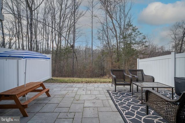 9712 CEDARMASS CIR, Fredericksburg, VA 22408