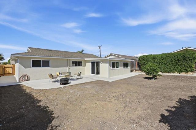 4950 Luna Drive, Oceanside, CA 92057