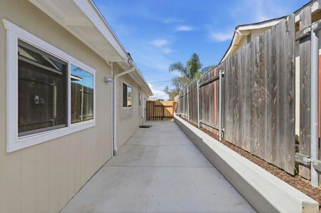 4950 Luna Drive, Oceanside, CA 92057